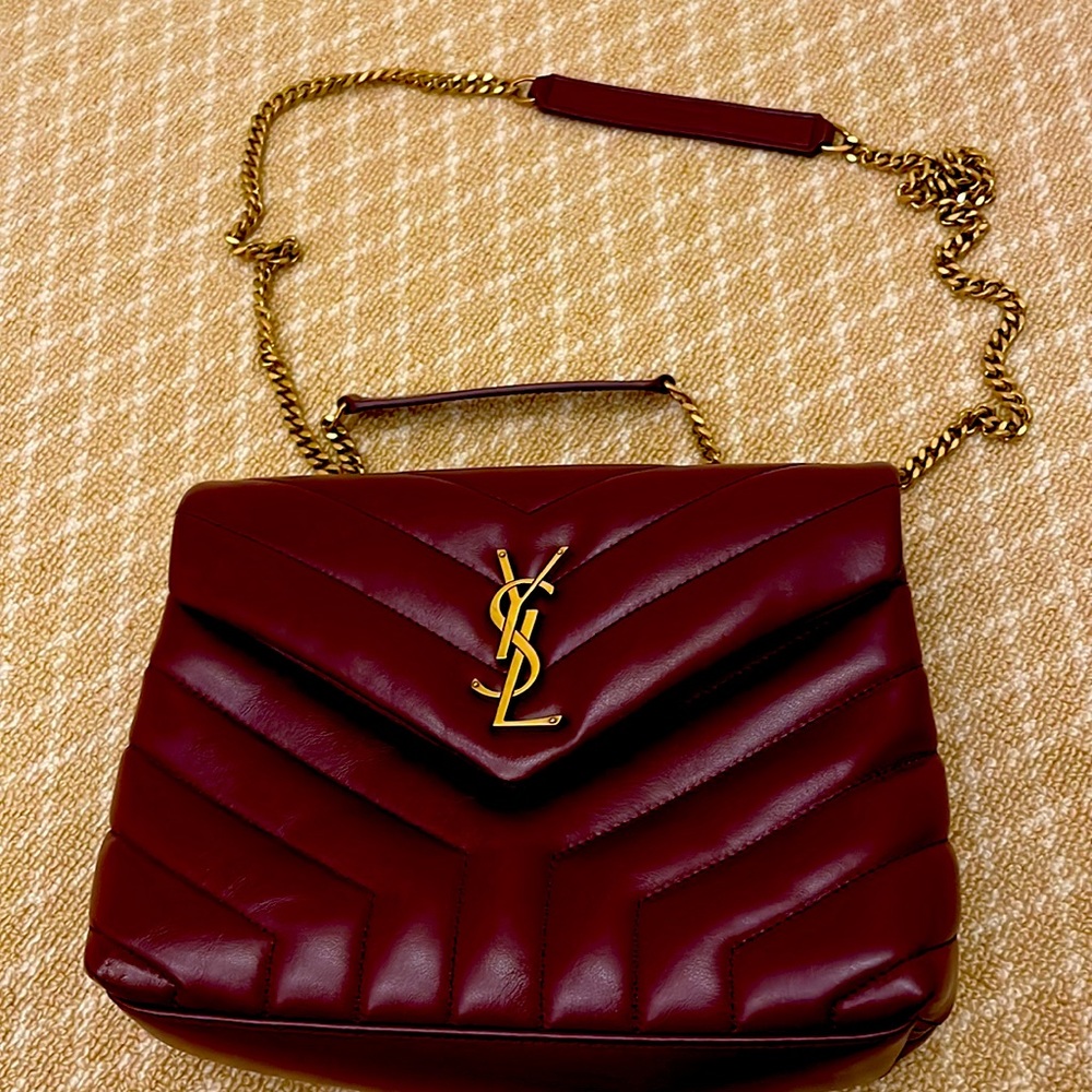 Saint Laurent small Matelasse burgundy bag in excellent condition. With dust bag